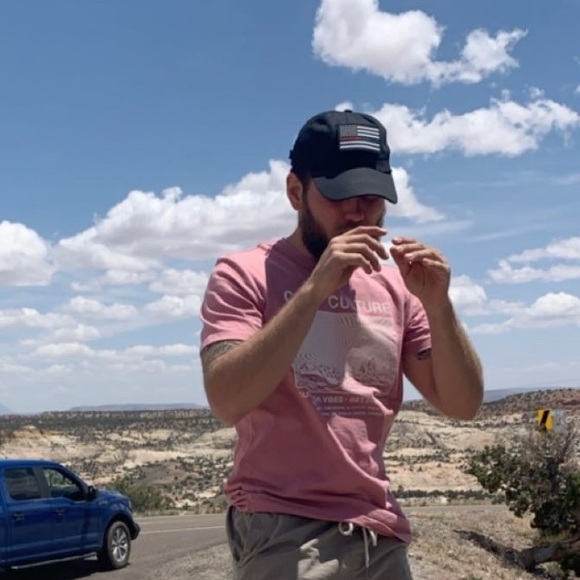 Meet your Posher, Justin - Picture 1 of 1